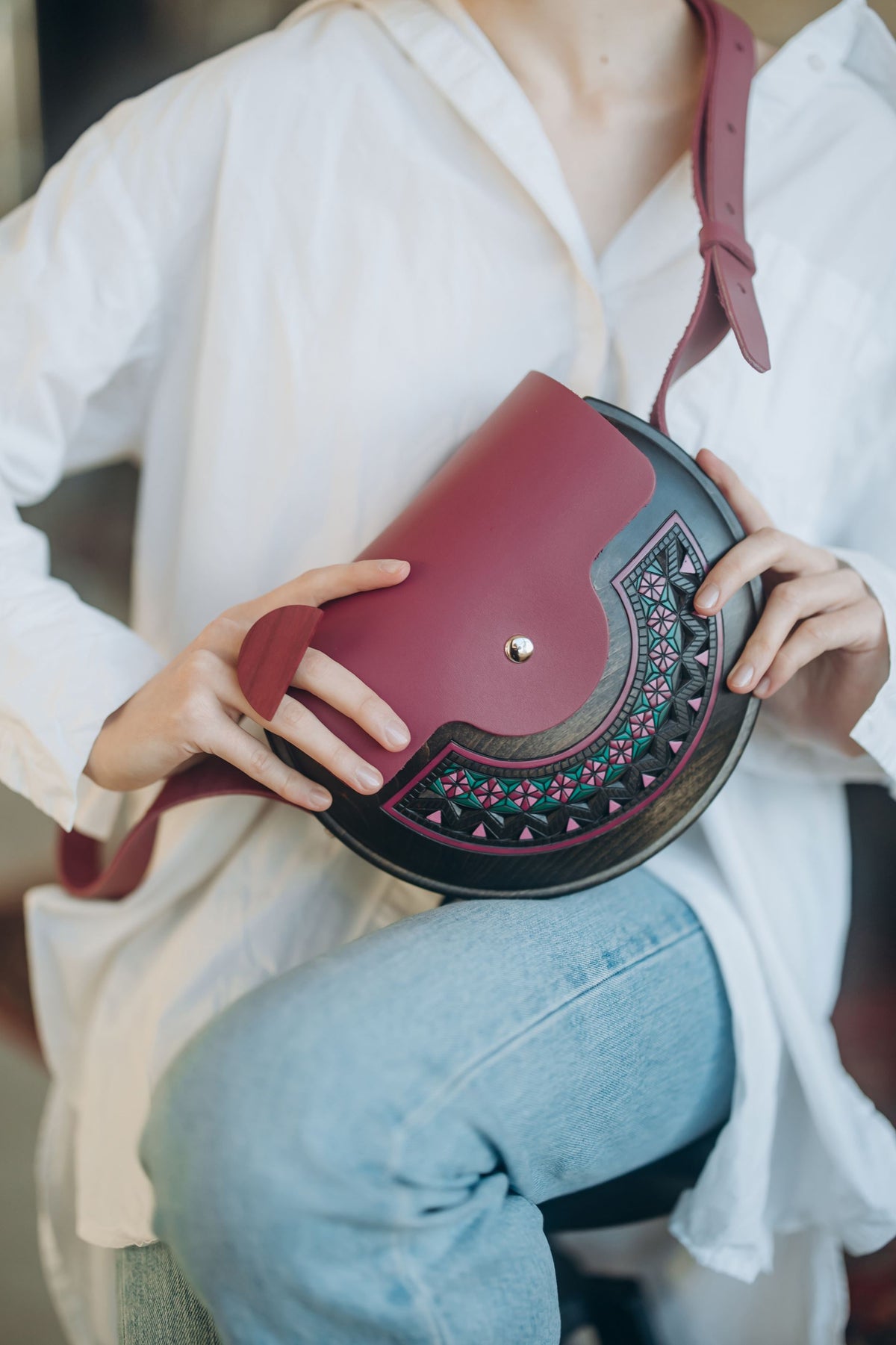 Floral Pattern – Handmade Wooden Handbag (Fuchsia)