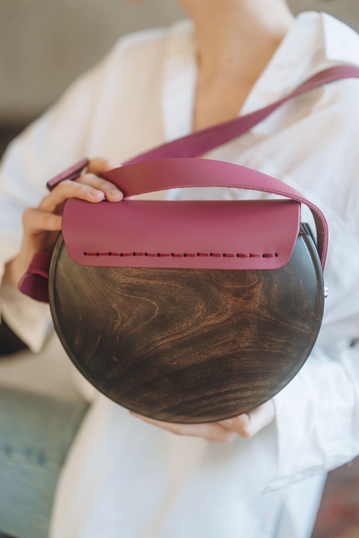 Floral Pattern – Handmade Wooden Handbag (Fuchsia)