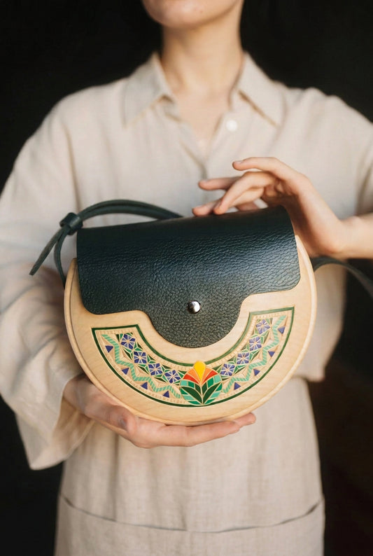 Sprout – Handmade Wooden Handbag (Green)