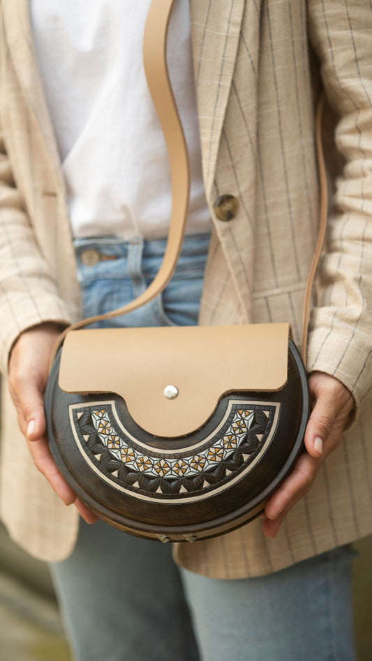 Floral Pattern – Handmade Wooden Handbag (Beige)