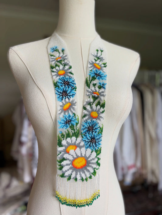 Daisy and Cornflower Beaded Necklace (Herdan)